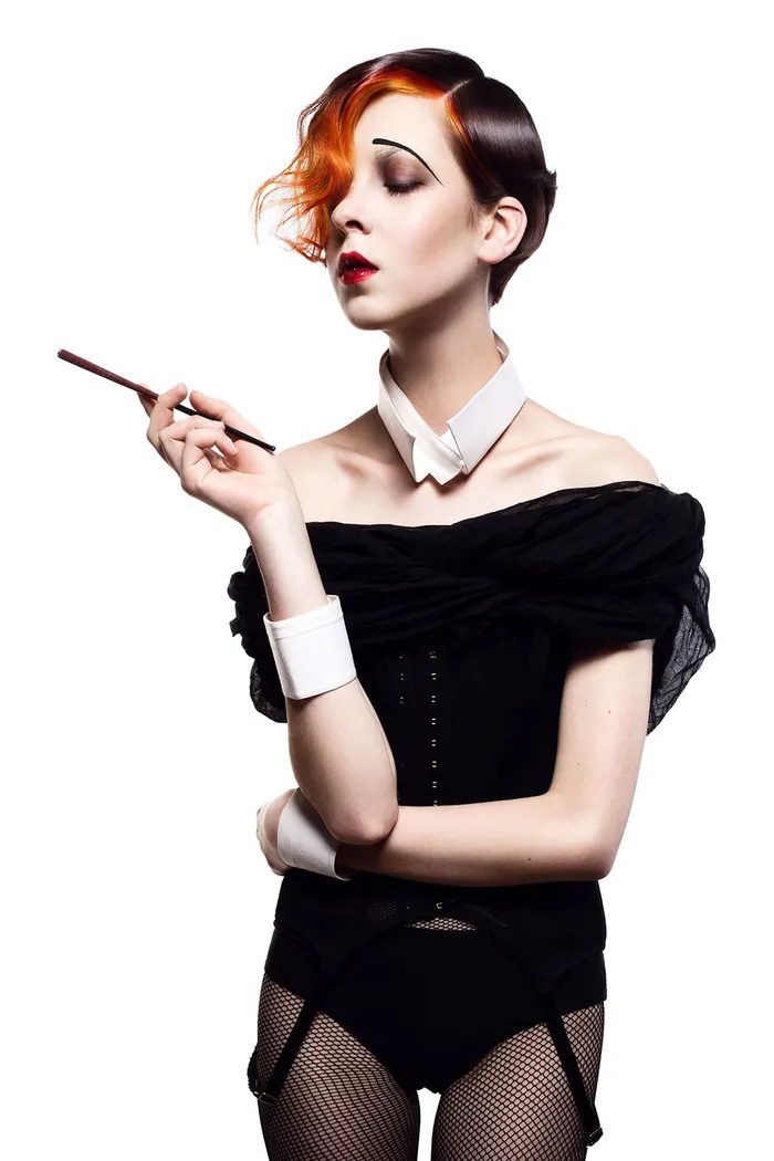 Anna Eshwood - Art Novue - 2